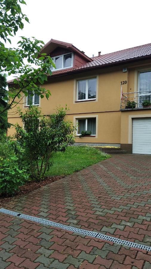 Apartament W Domu Na Wsi Tomaszów Lubelski Kültér fotó