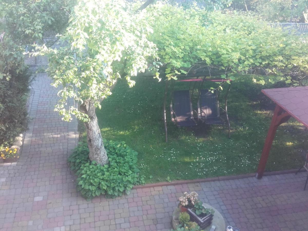 Apartament W Domu Na Wsi Tomaszów Lubelski Kültér fotó